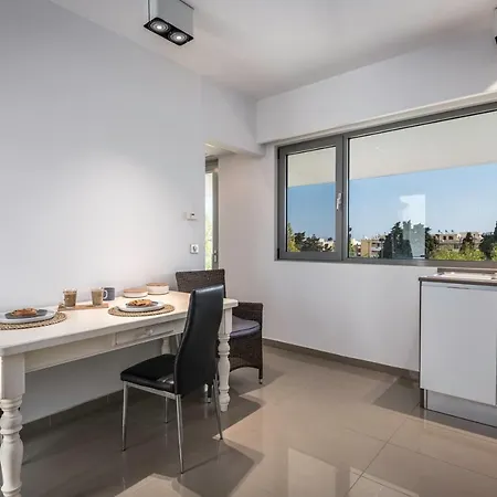 Loft 2bd * Kos Town