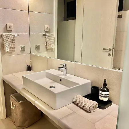 Loft 2bd Apartment *